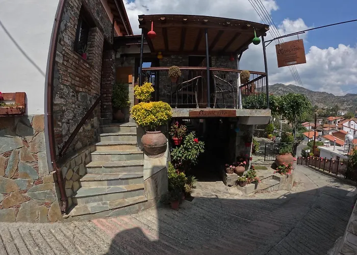 ゲストハウス Agrospito Traditional アグロス